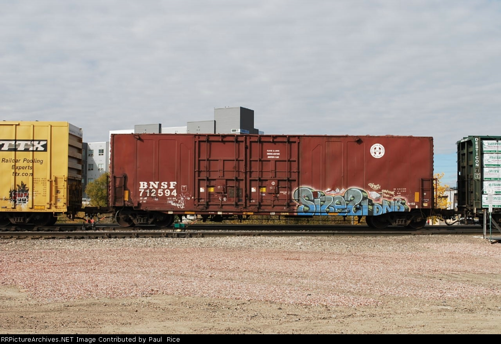 BNSF 712594