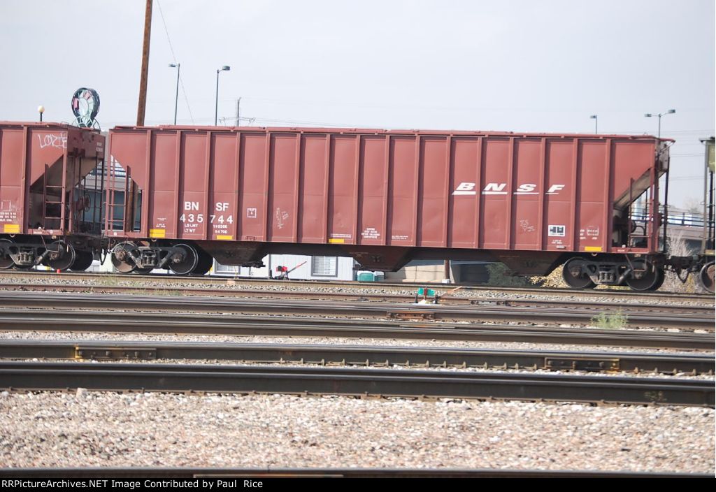 BNSF 435744