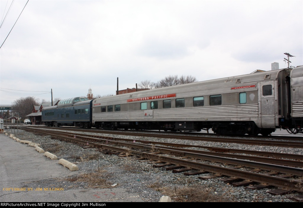 Private cars on EB Amtrak #30 