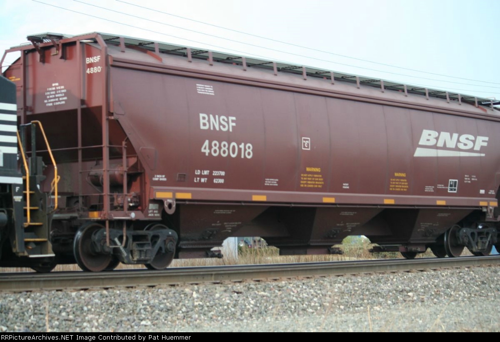 BNSF 488018