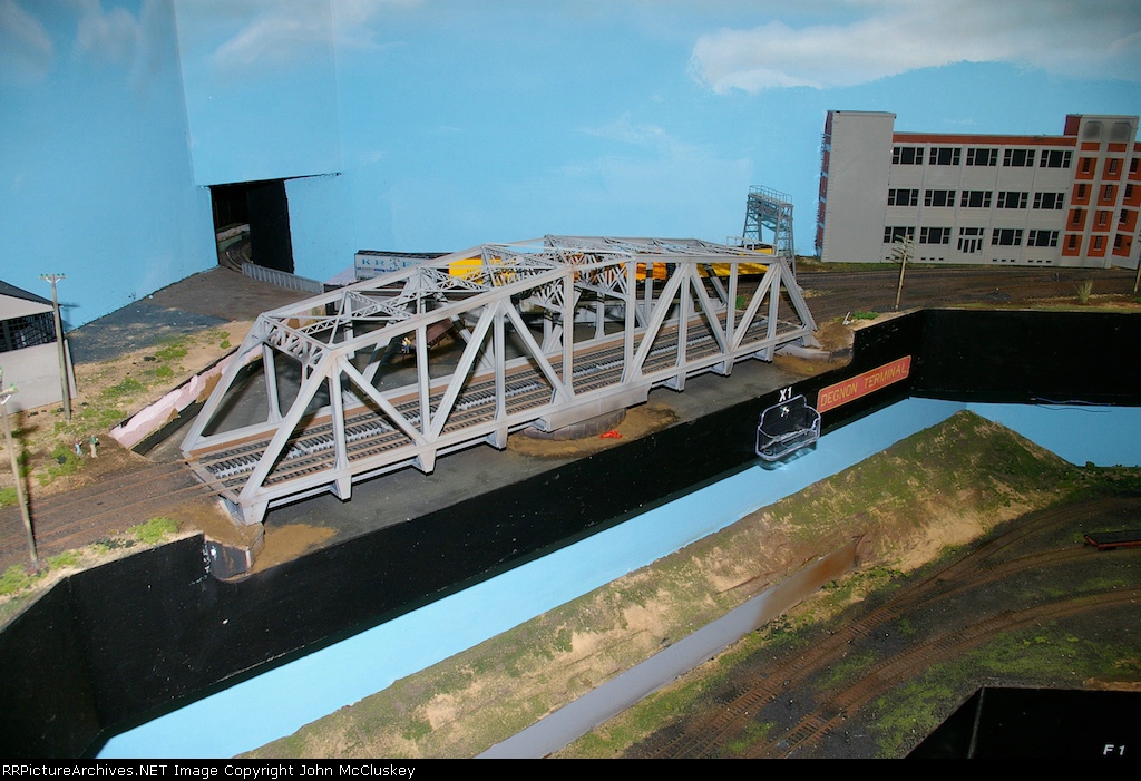 Bridge across Dutch Kills