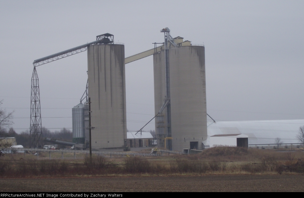 Old Coal Towers Now Grain Elevators