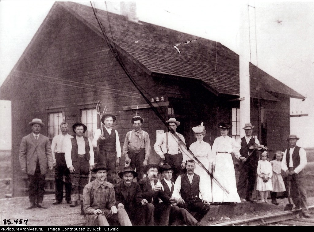 Bovey MN train station