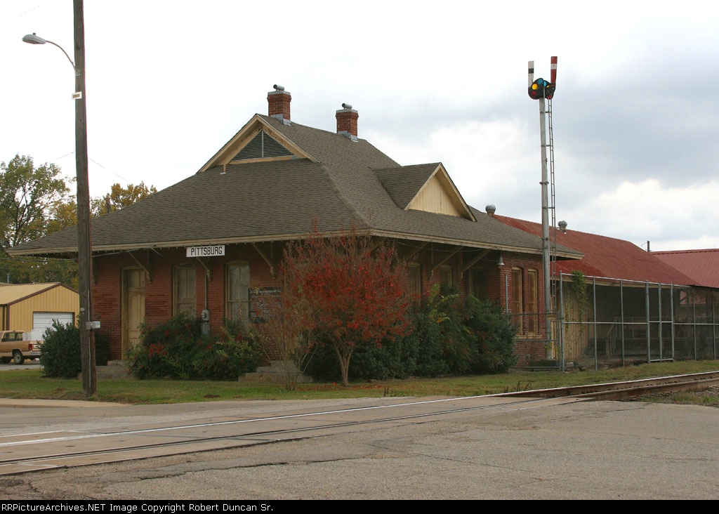 Pittsburg Depot
