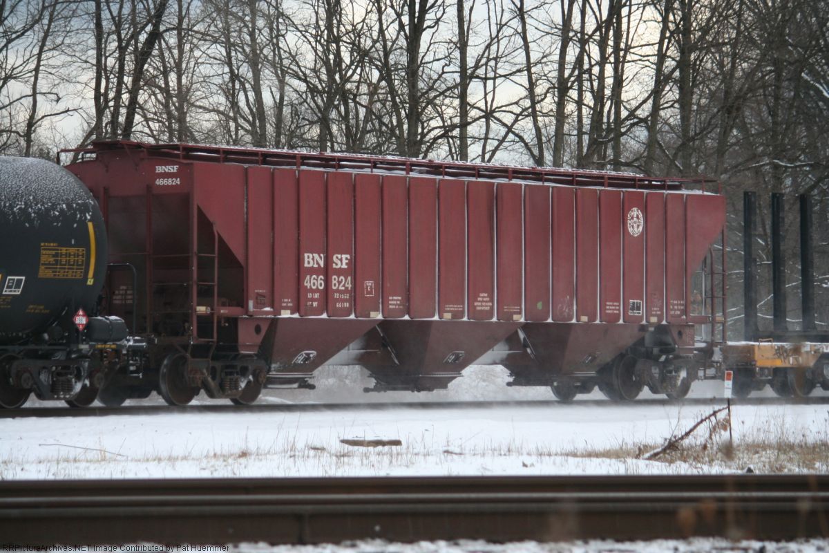 BNSF 466824