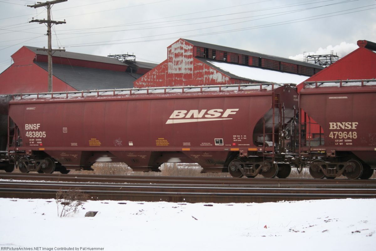 BNSF 483805