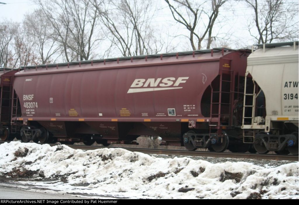 BNSF 483074