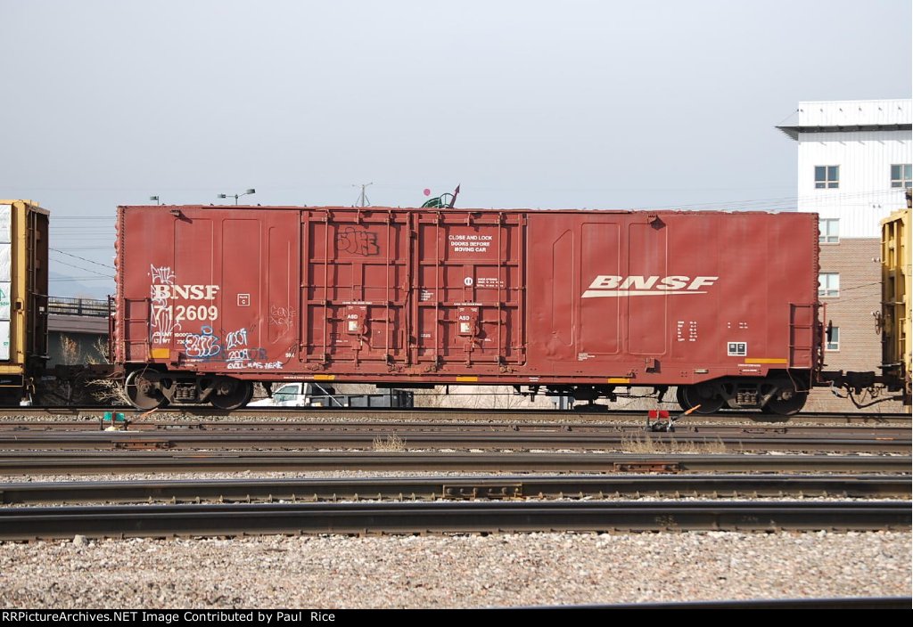 BNSF 712609