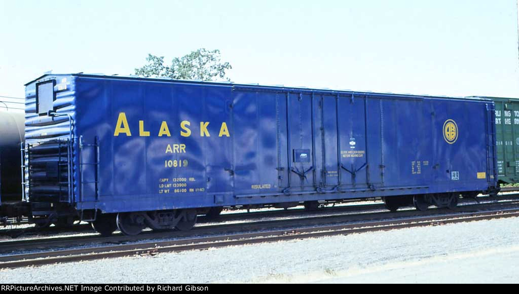 ARR 10819 Box Car