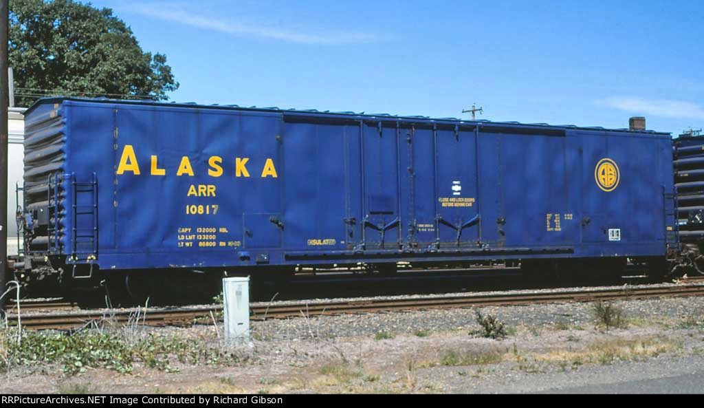 ARR 10817 Box Car