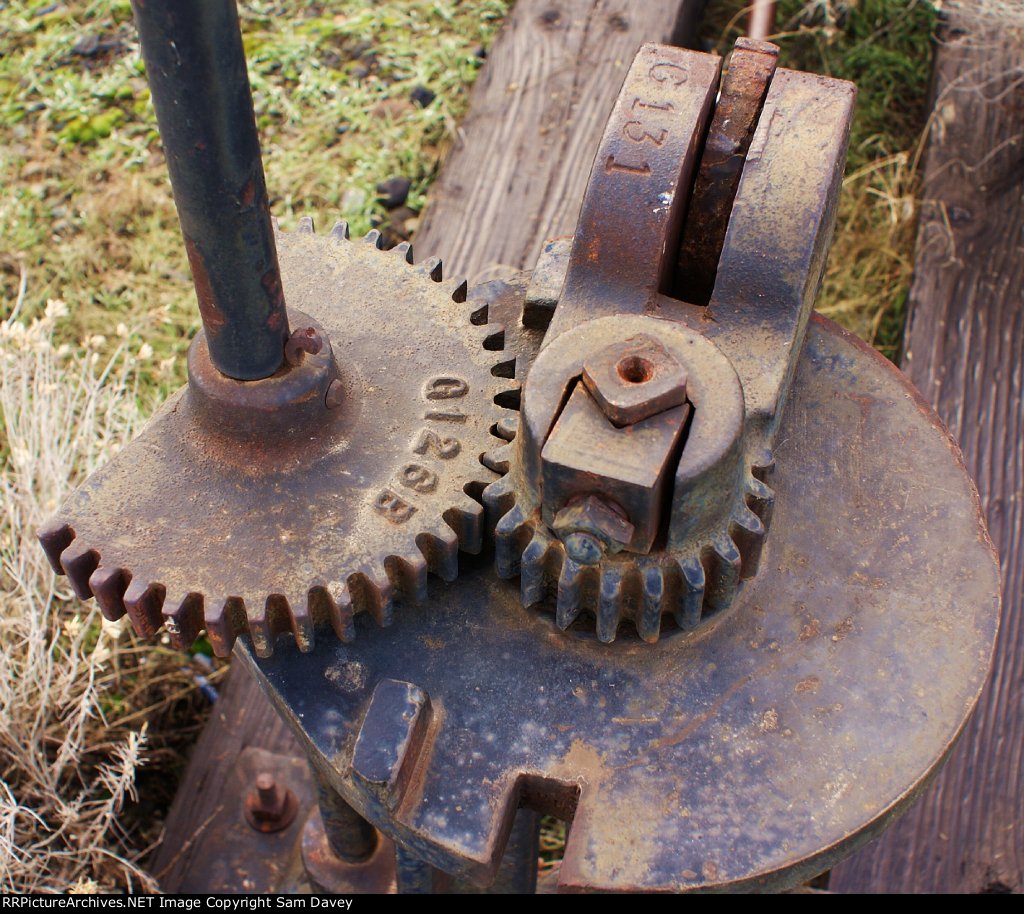 Another gear driven MILW switch.