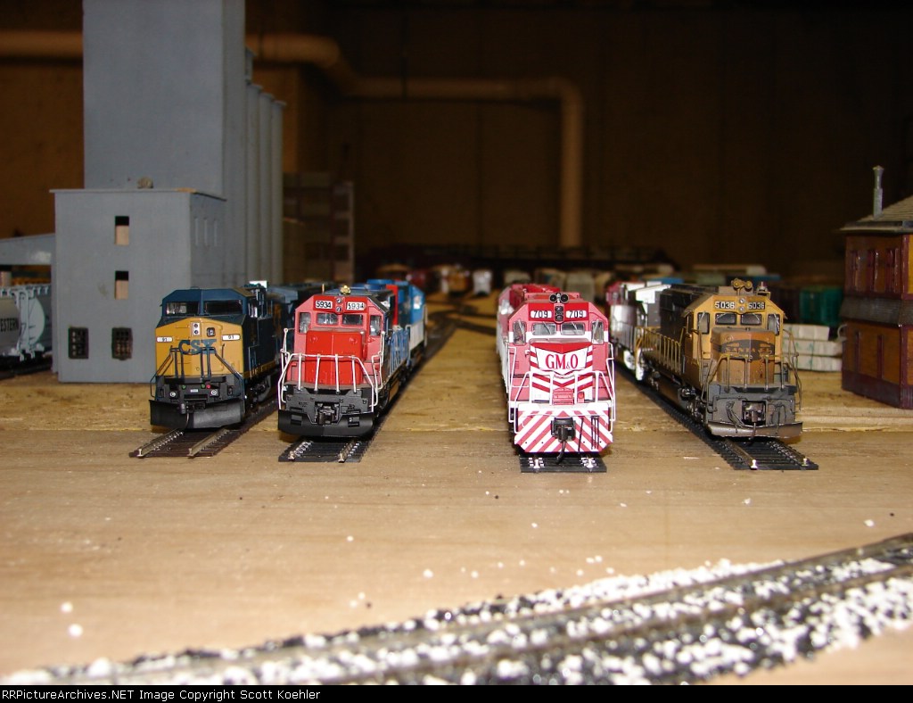 CSX GT GMO SANTA FE POWER