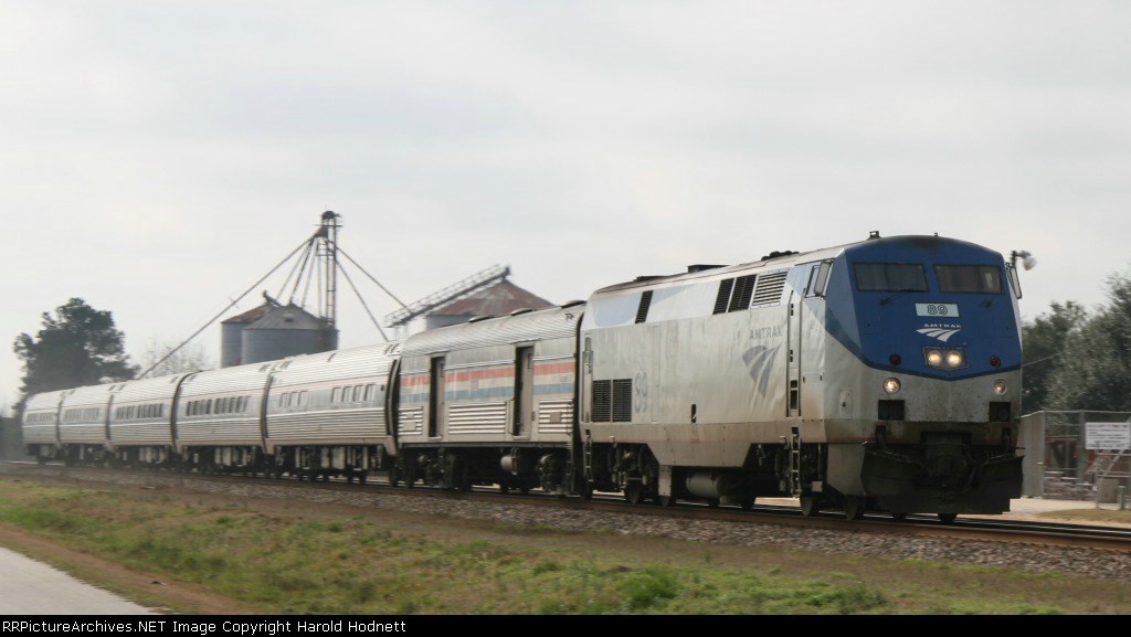 AMTK 89 leads train 90, the Palmetto, northbound