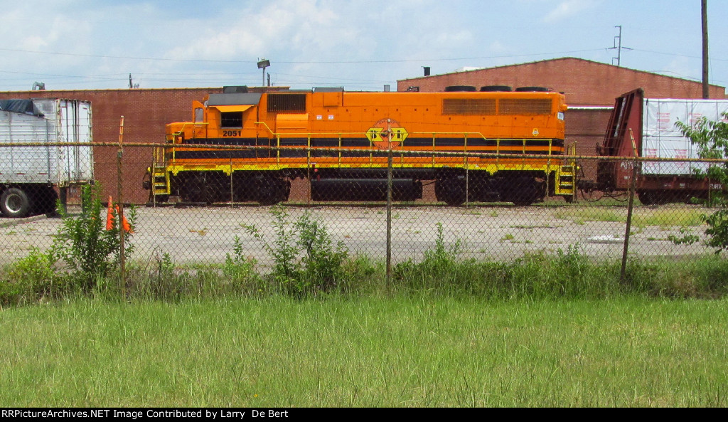 BAYL 2051 Switching along 8th.