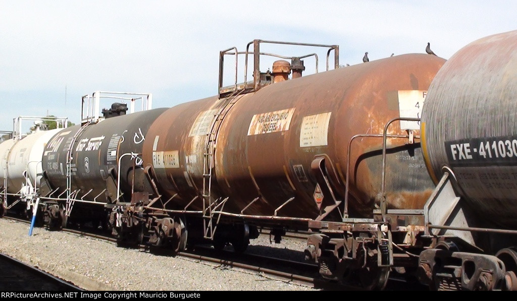 Ferromex Diesel tank car