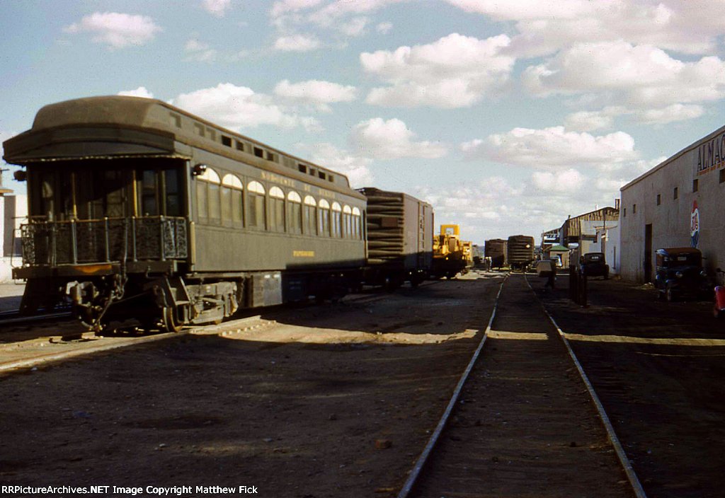 Mexico Nbrth-Western Ry. car