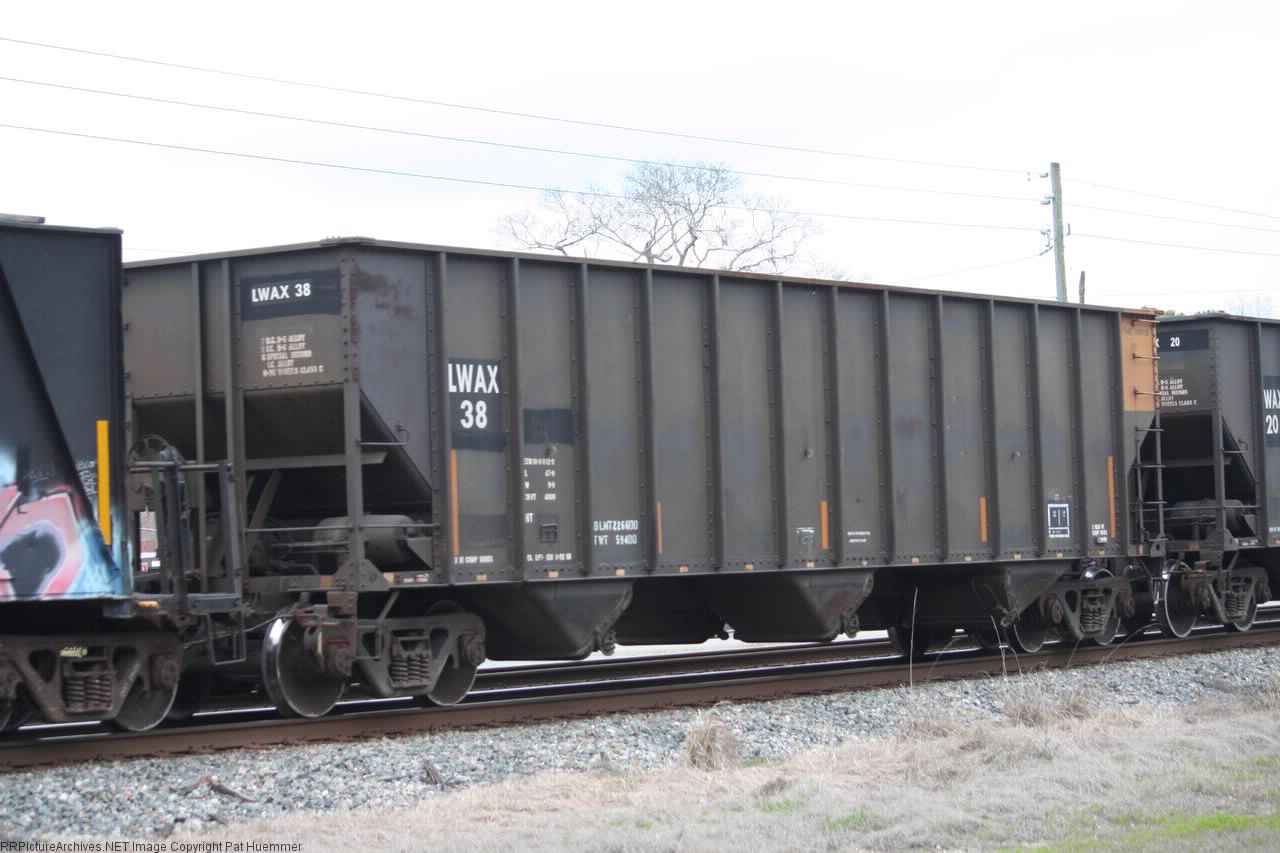 LWAX 38
