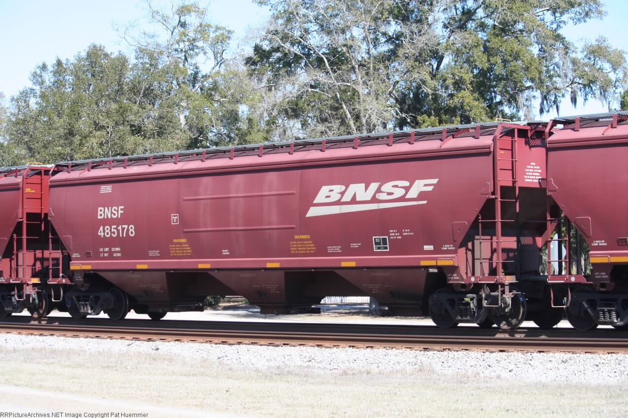 BNSF 485178