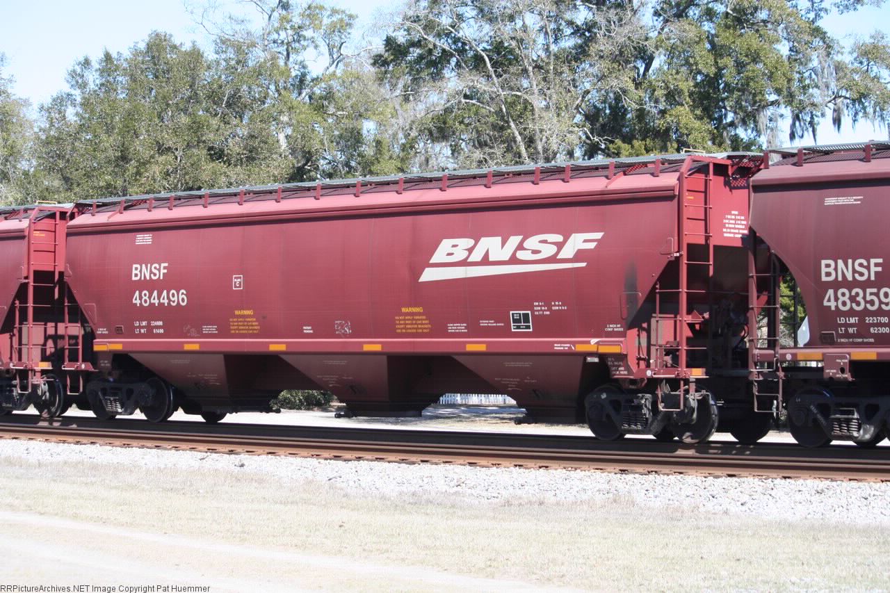 BNSF 484496