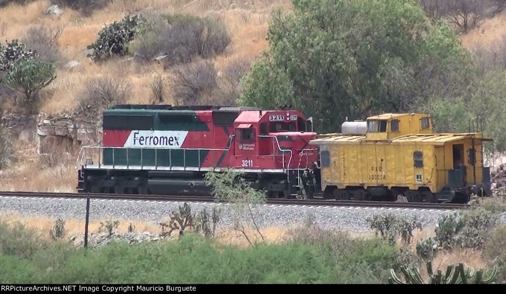 Ferromex loco and caboose