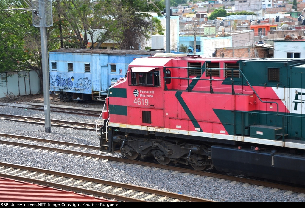 FXE ES44AC Locomotive