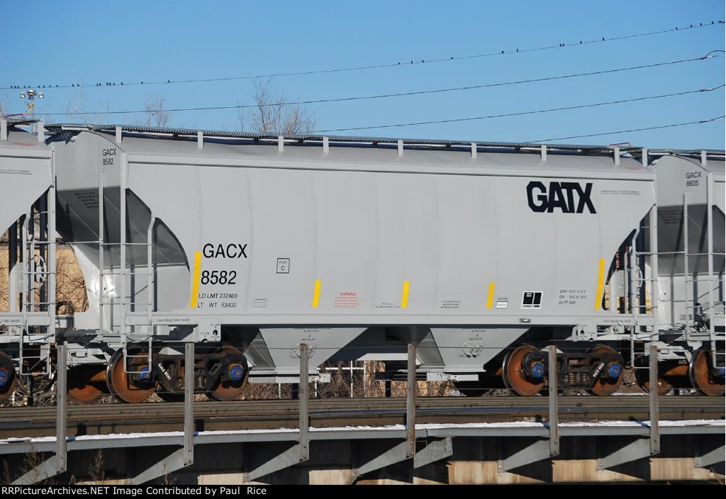 GACX 8582