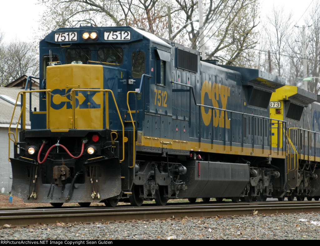 CSXT GE C40-8 7512