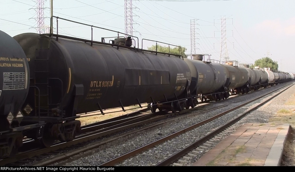 UTLX tank car