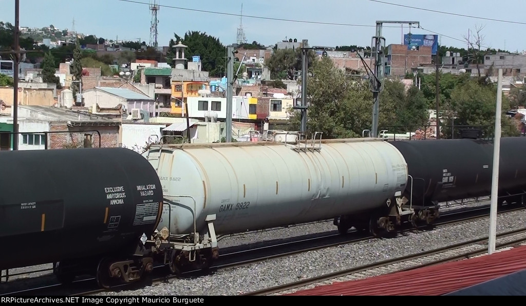 GAMX Tank car