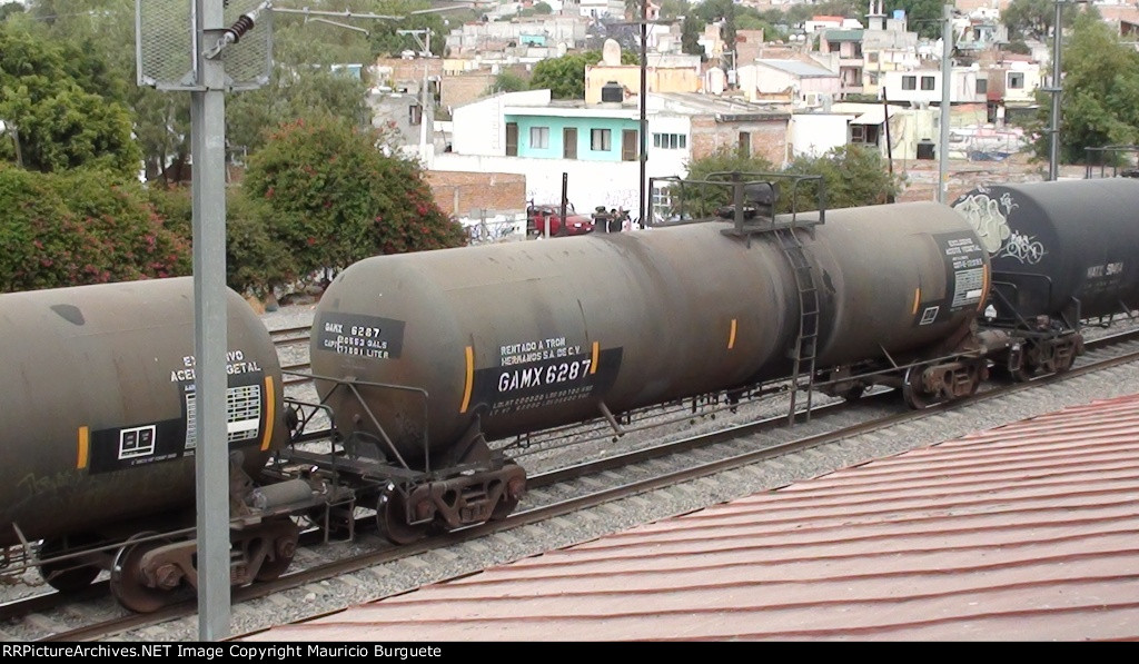 GAMX Tank car