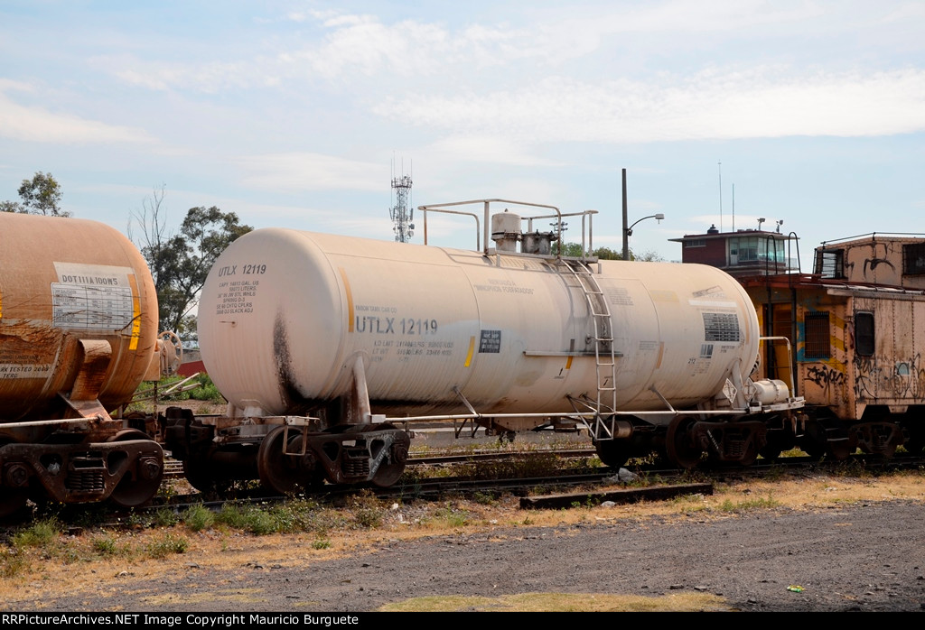 UTLX Tank Car