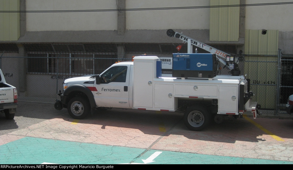 Ferromex F550 Hi Rail with crane and welding equipment