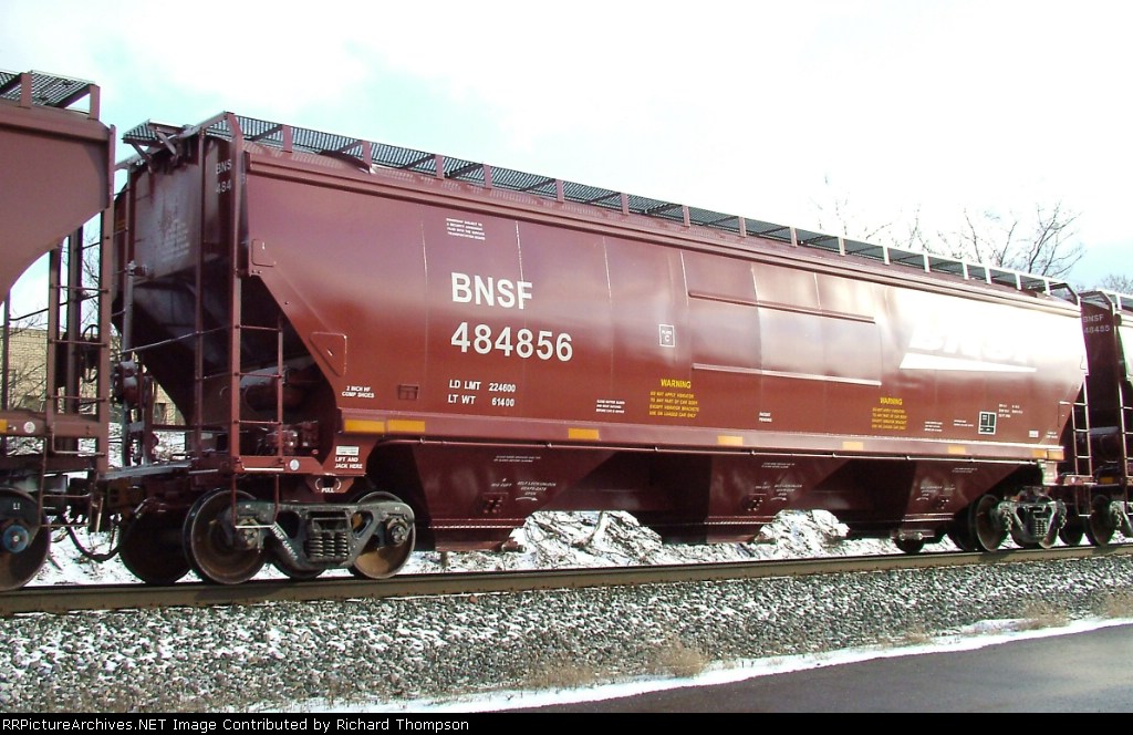 BNSF 484856