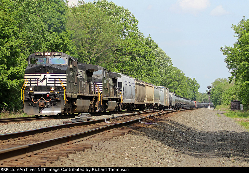 NS 9483 on NS 19N