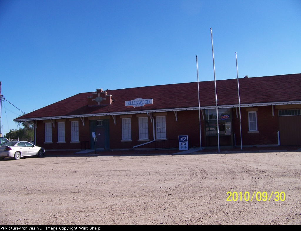 Ellinwood ATSF Depot