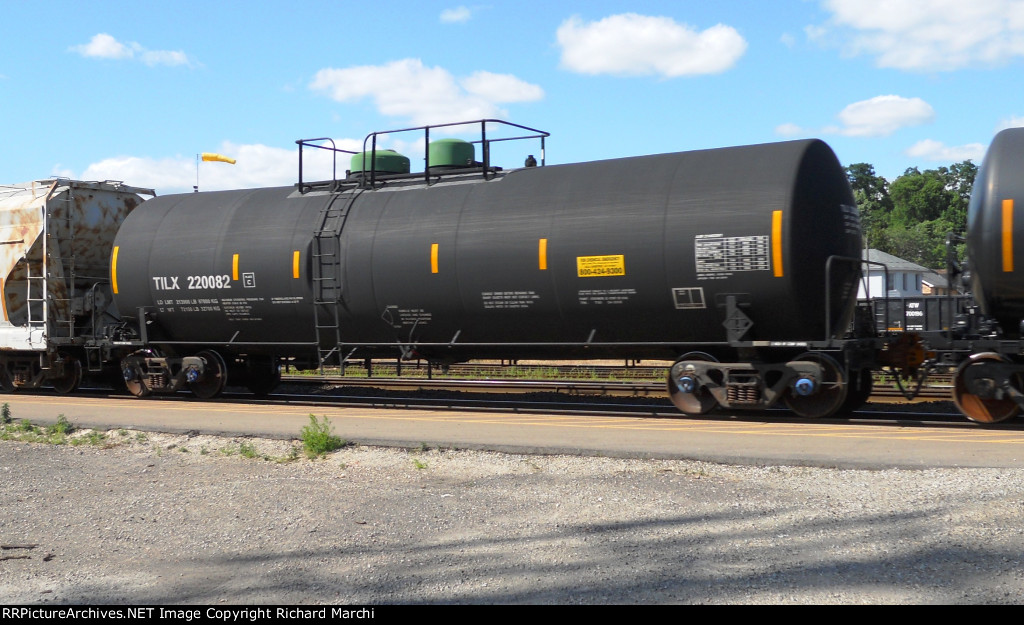 TILX 220082