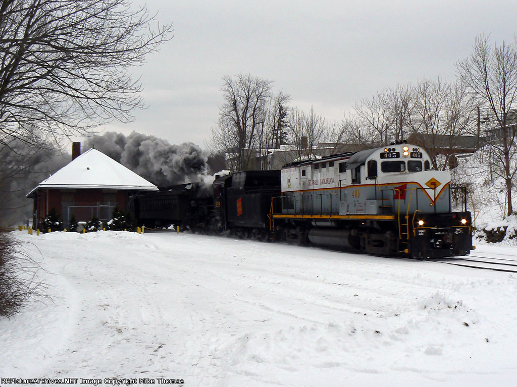 Steamtown's Tobyhanna Ice Harvest Festival Excursion