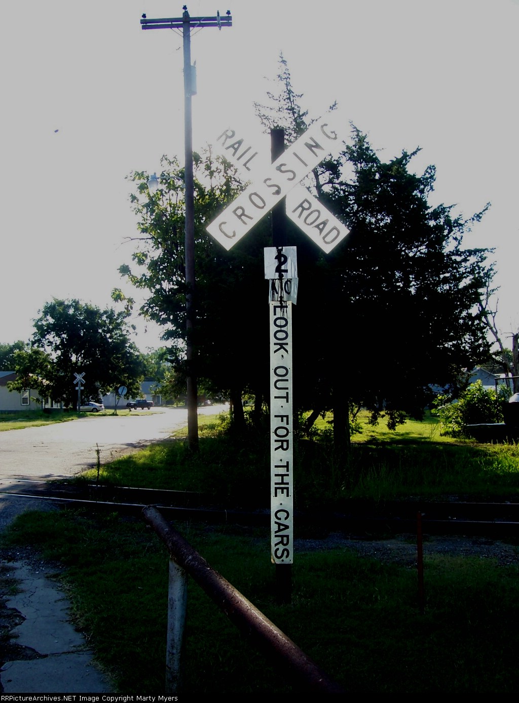 Crossbuck at the Dewey Ave Crossing