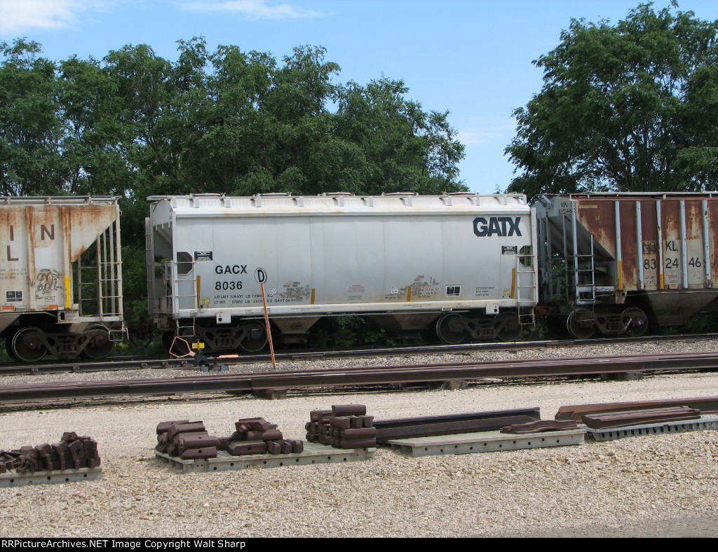 GACX 8036