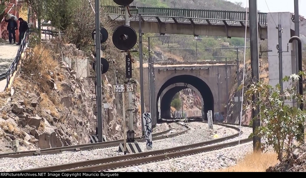Hercules Tunnel and signs