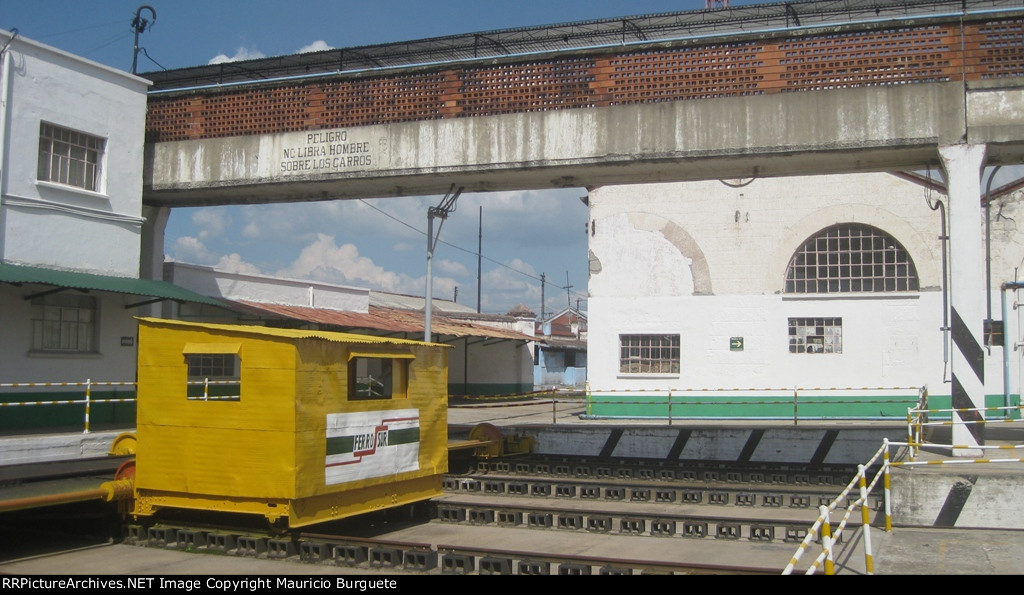 Apizaco Workshop transfer table