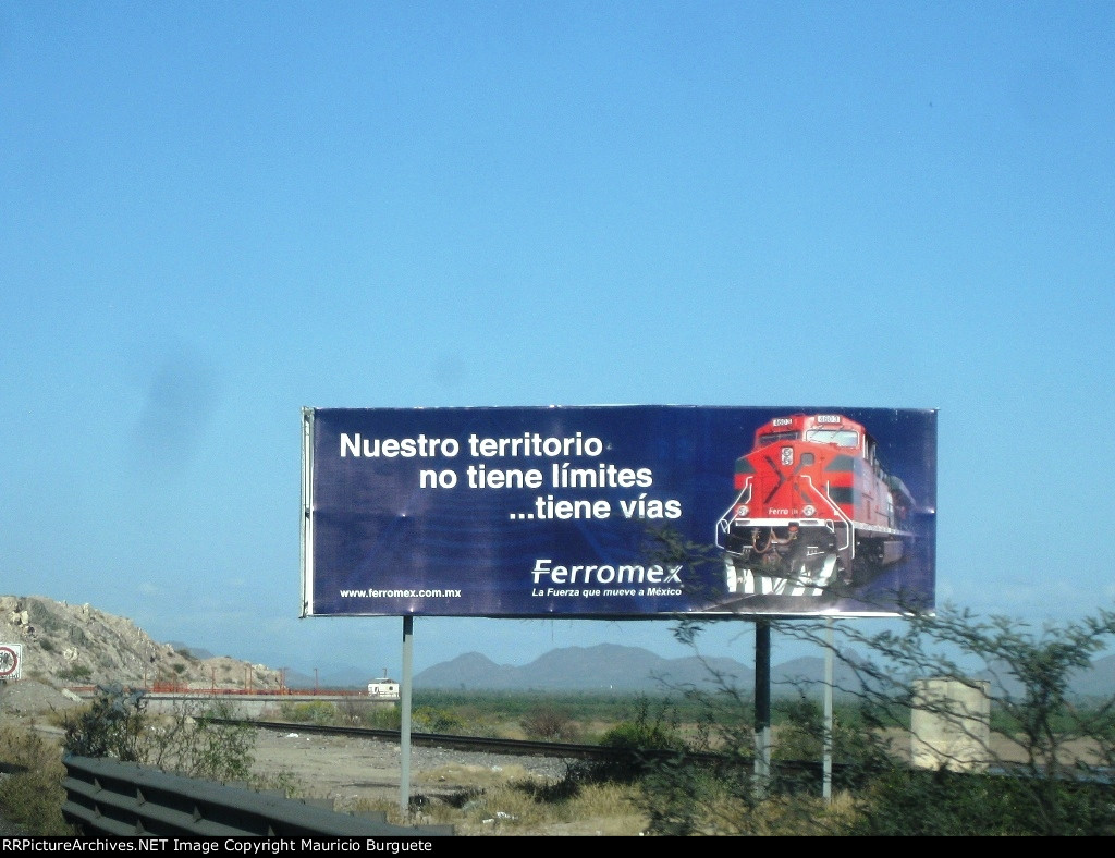 Ferromex sign at Hermosillo's Dam