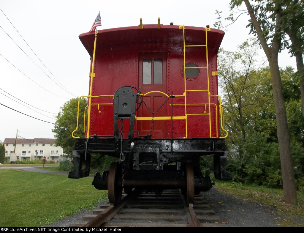 Ironton Railroad caboose #6