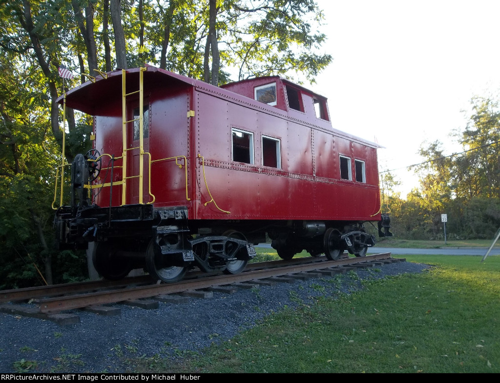Ironton Railroad caboose #6