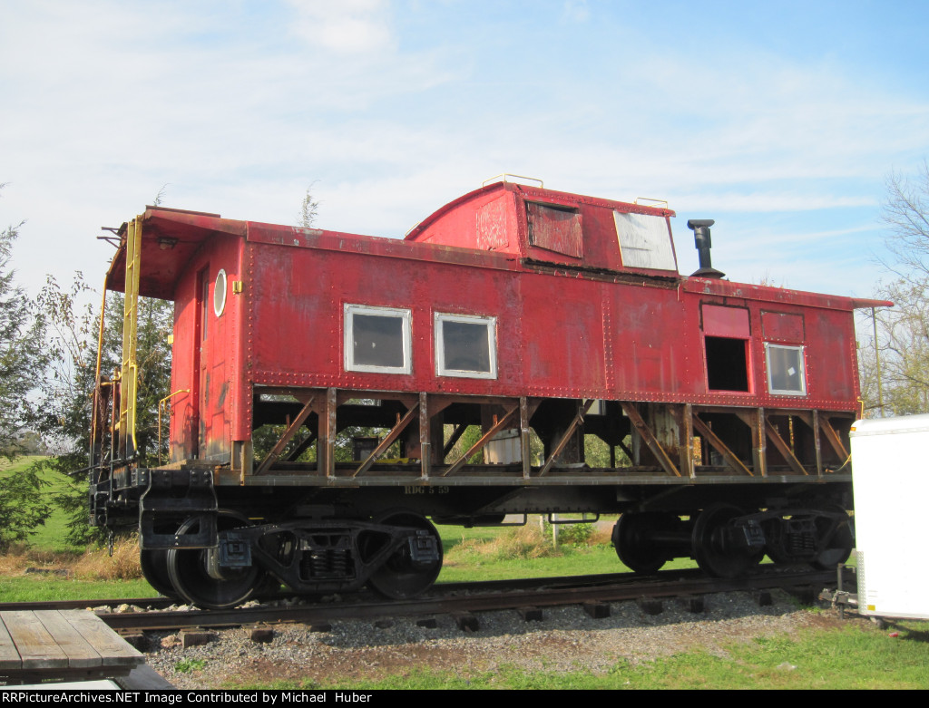 New lower side framing added and window restored to proper location on Ironton Railroad caboose #6 