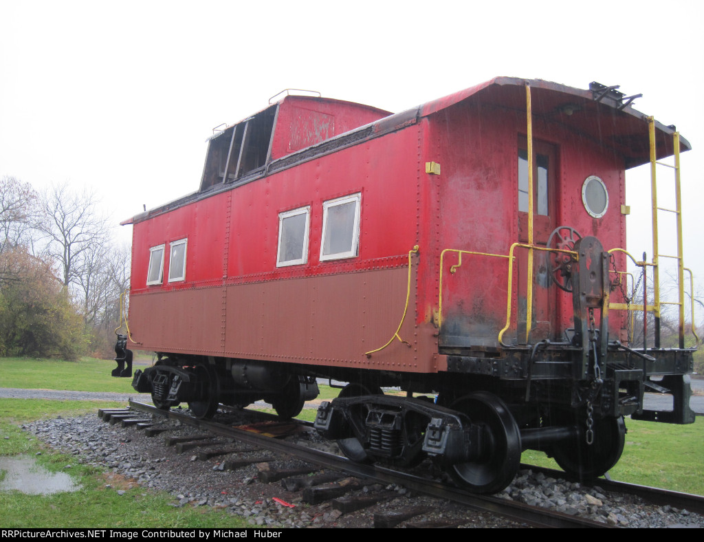 Ironton Railroad caboose #6