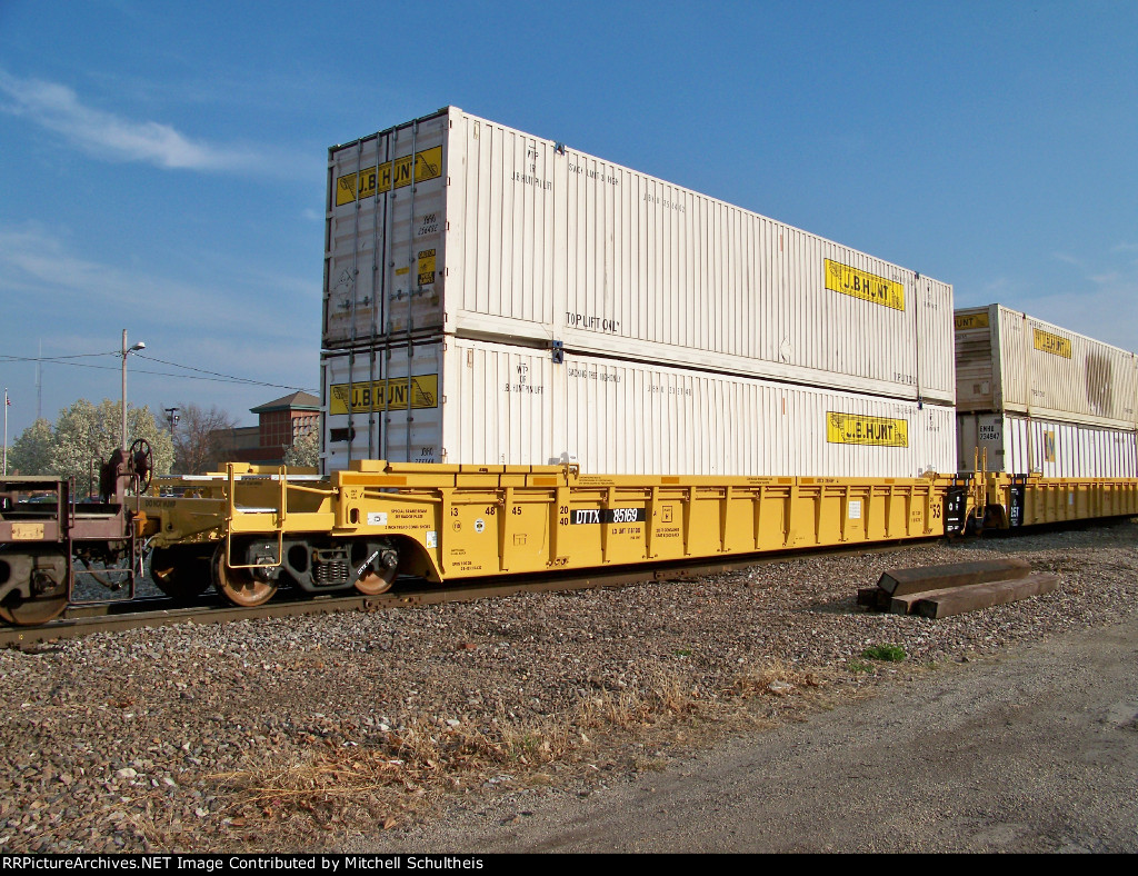 Brand New Intermodal Car