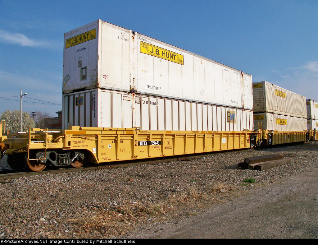 Brand New Intermodal Car