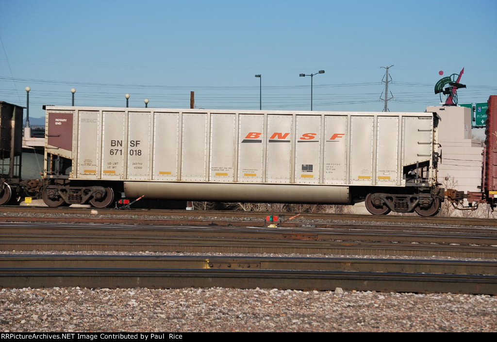 BNSF 611018