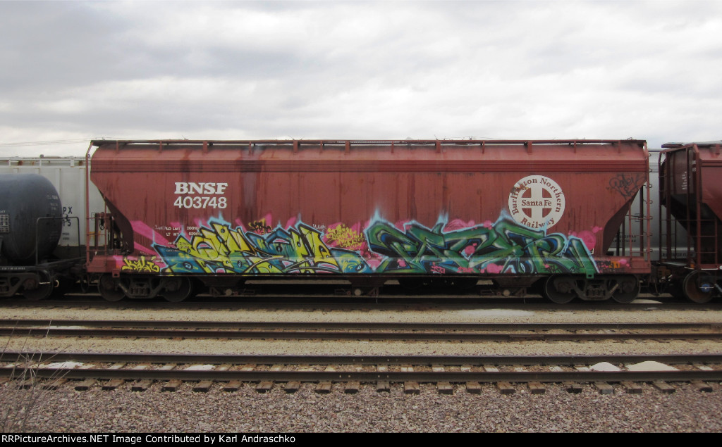 BNSF 403748